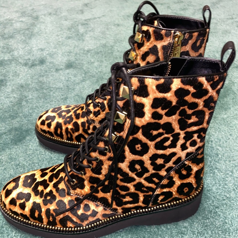 Ankle boots
